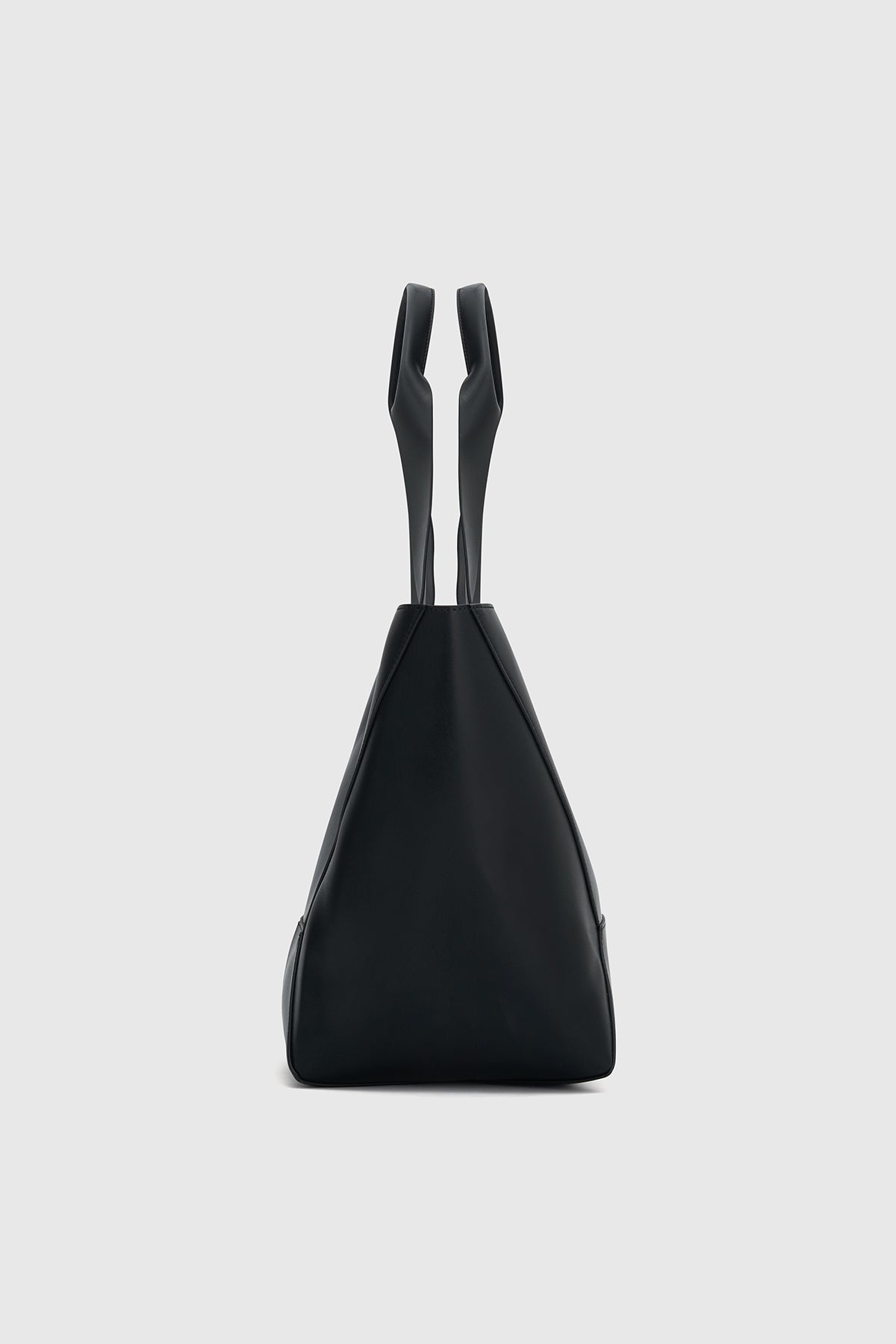 Ezra Tote