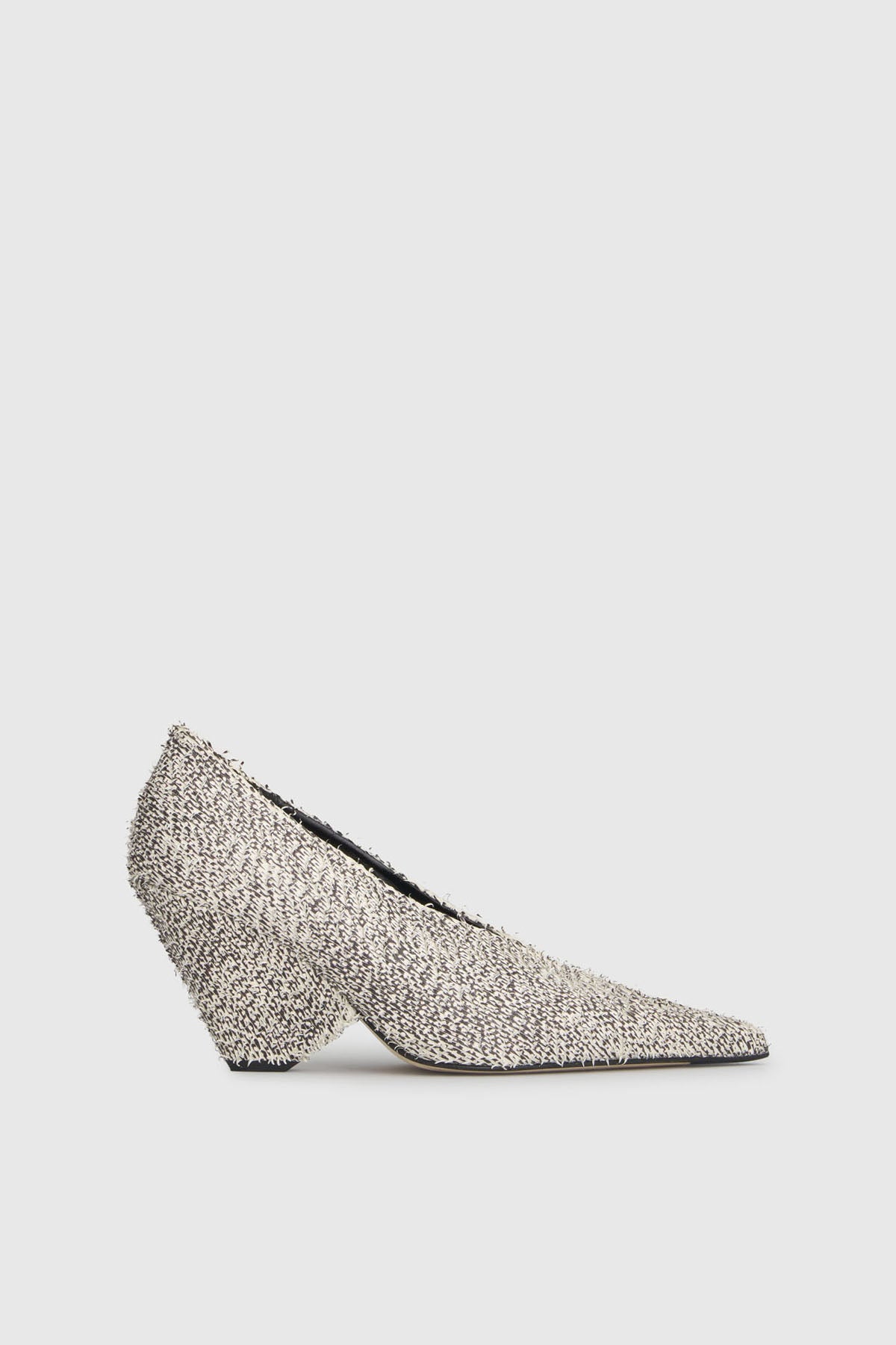 Rhys Two Tone Pump - CAMILLA AND MARC Rhys Two Tone Pump in Black and White