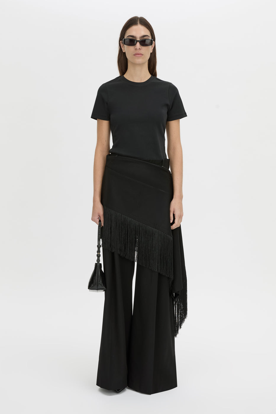 Front-styled view CAMILLA AND MARC Alba cotton rib fitted tee in black with self-rib bind at the neck, narrow twin needle finish, designed to fade.
