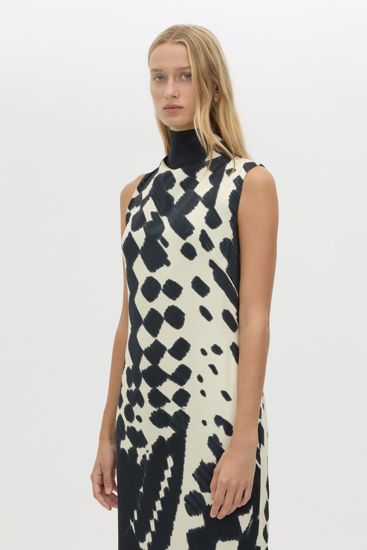 Asper Maxi Dress - CAMILLA AND MARC Asper sleeveless column maxi dress in navy print