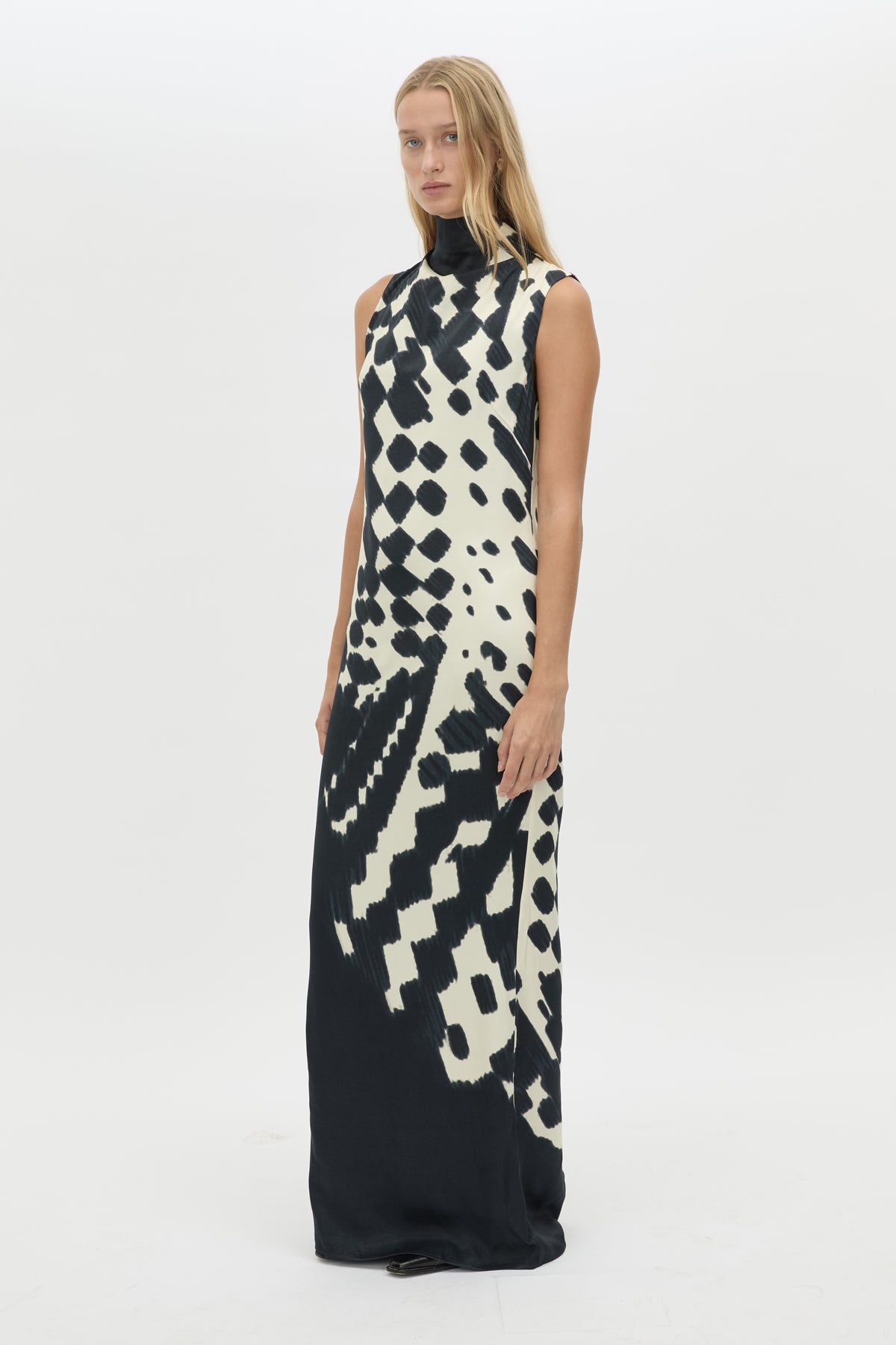 Asper Maxi Dress - CAMILLA AND MARC Asper sleeveless column maxi dress in navy print