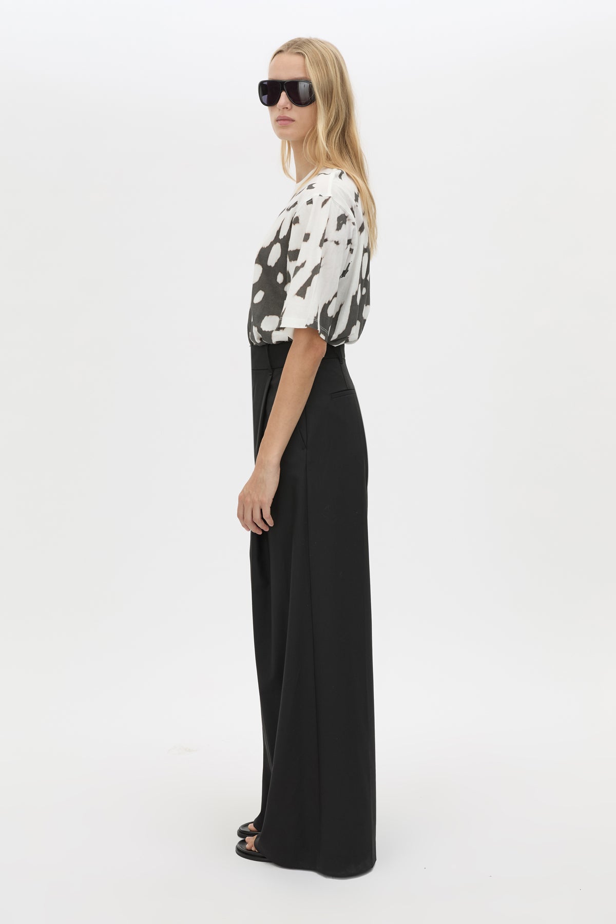 Side view CAMILLA AND MARC Asper Print Tee in Soft White with oversized short‑sleeve silhouette and printed artwork. 