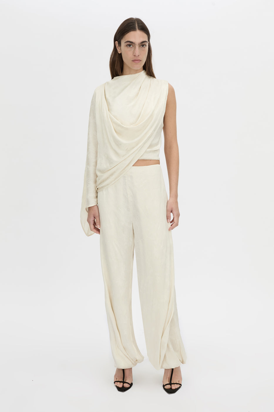 Front view CAMILLA AND MARC Avis Pant in cream with wide-leg balloon design.