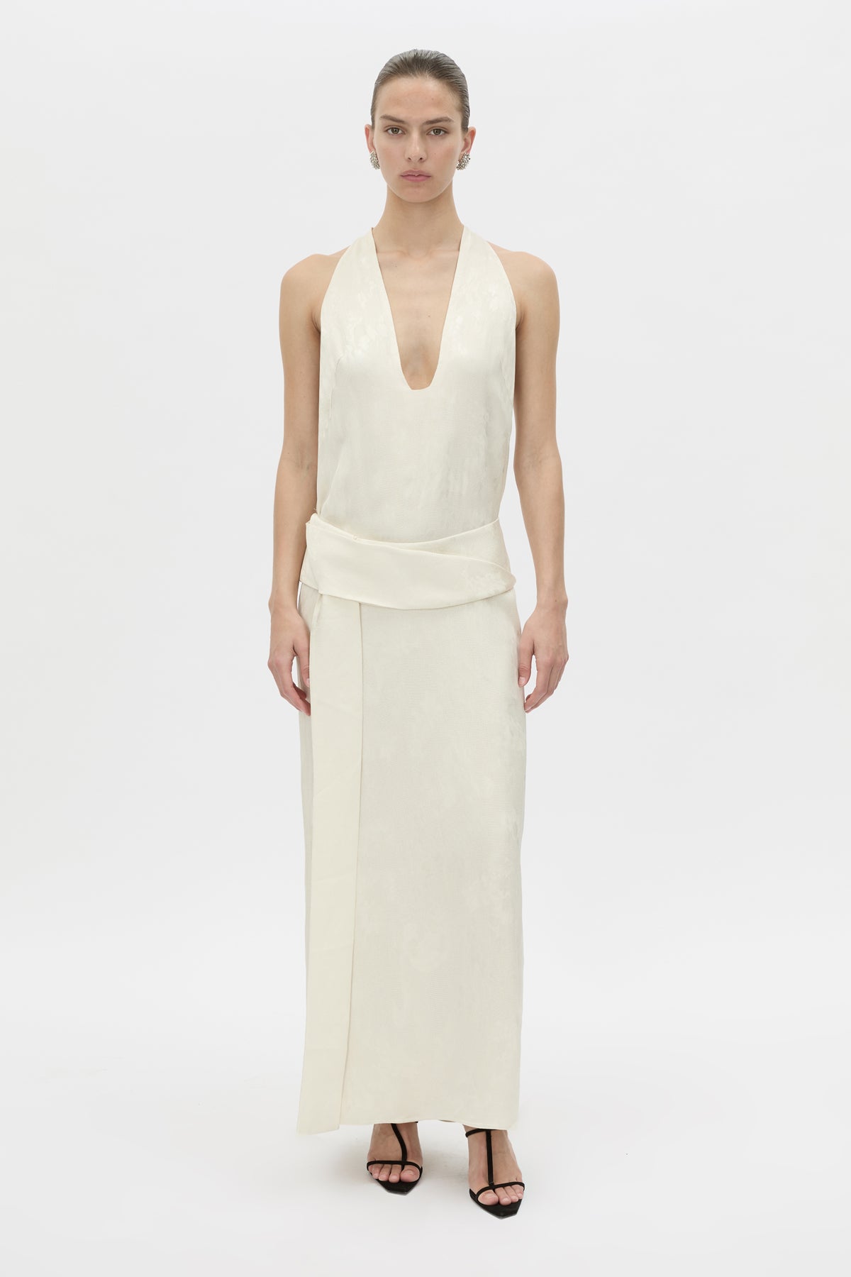 Front-styled view CAMILLA AND MARC Avis Maxi Dress in cream with plunging neckline and detachable wide waistbelt.