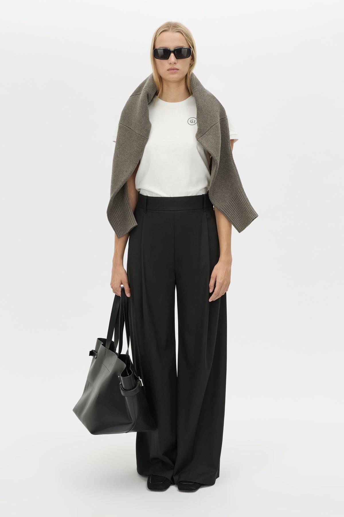 Bonnie Fitted Graphic Tee