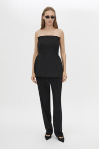 Front view CAMILLA AND MARC Cassie Crop Pant in Black with a slim tailored fit and cropped length.