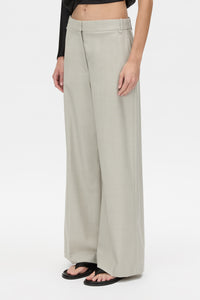 Claude Pant