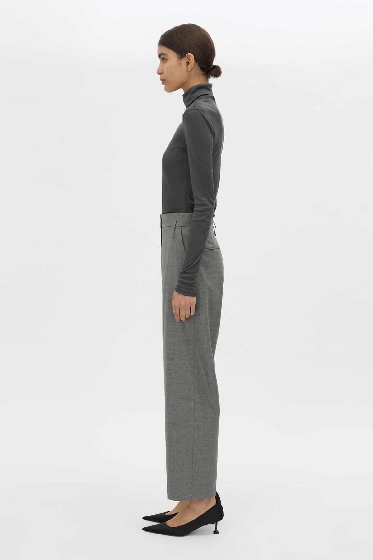 Side View - CAMILLA AND MARC tailored Crest Cropped Pant in grey marle.