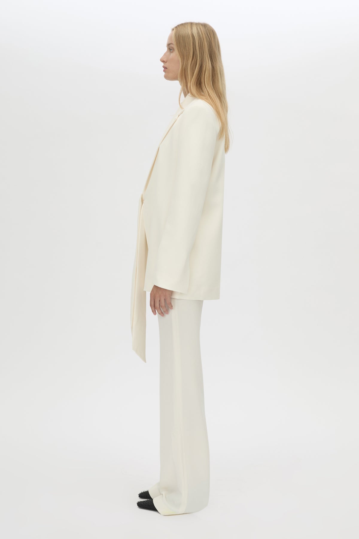 Side view CAMILLA AND MARC Darien Blazer in cream.