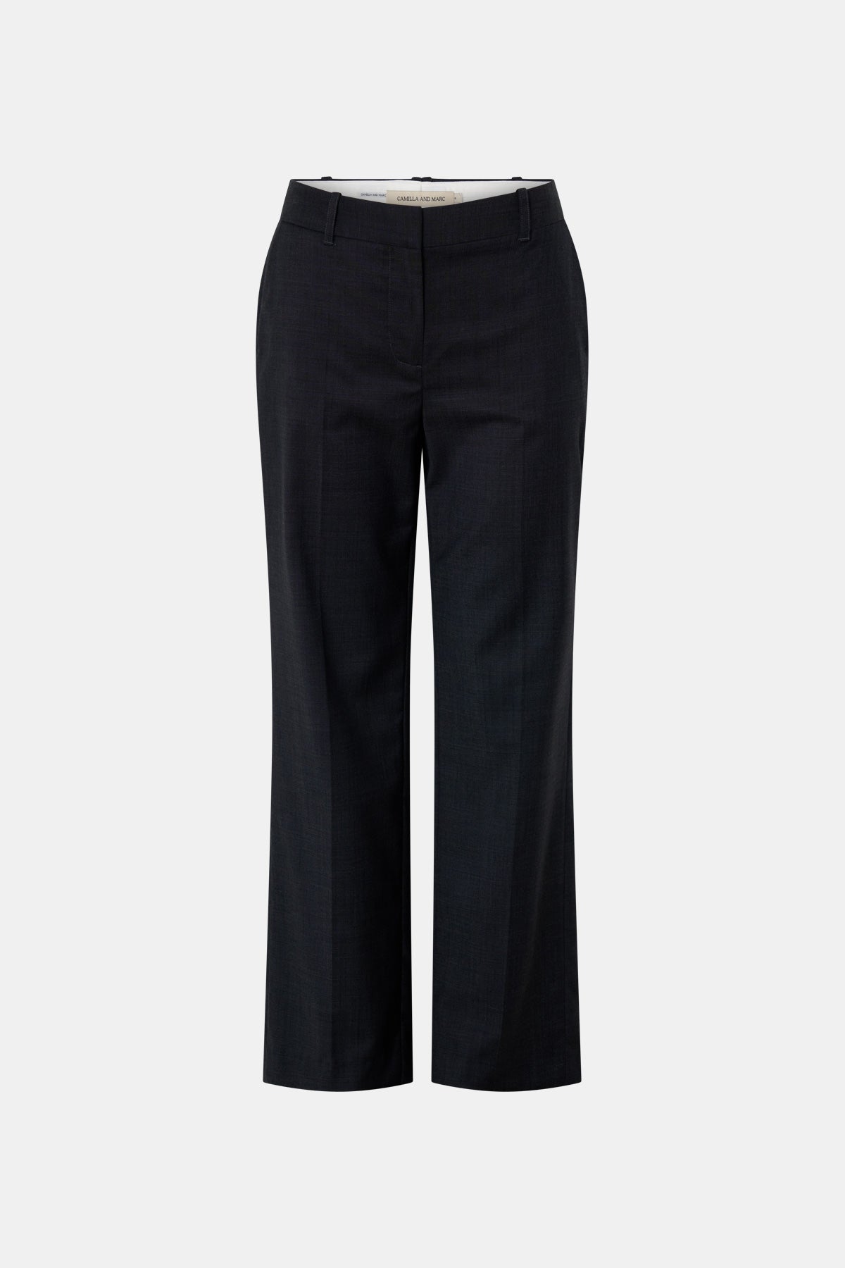 Emika Pant
