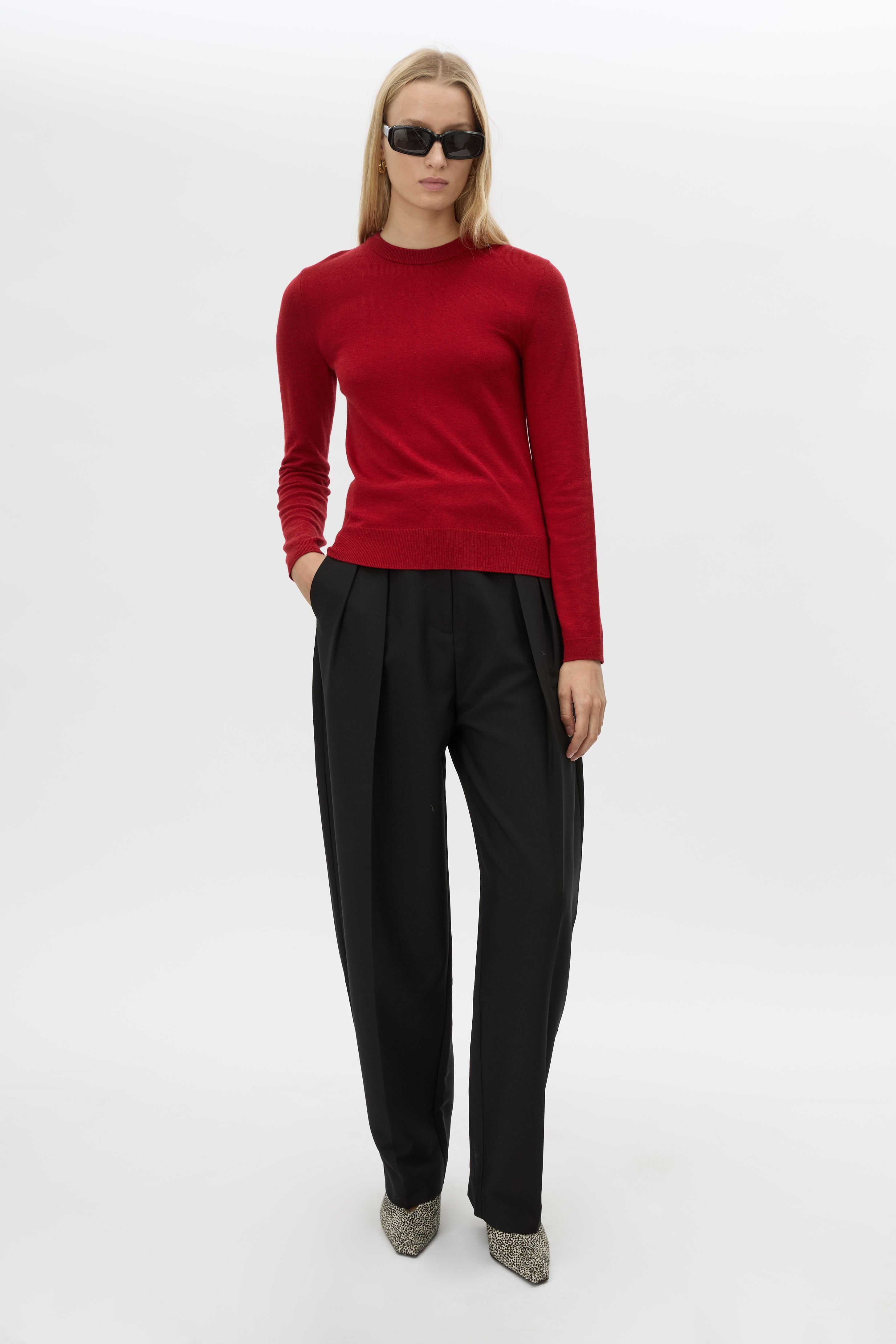 Front view CAMILLA AND MARC Esme Knit Sweater in Cherry Red with crew neckline, ribbed trims and single‑jersey knit.