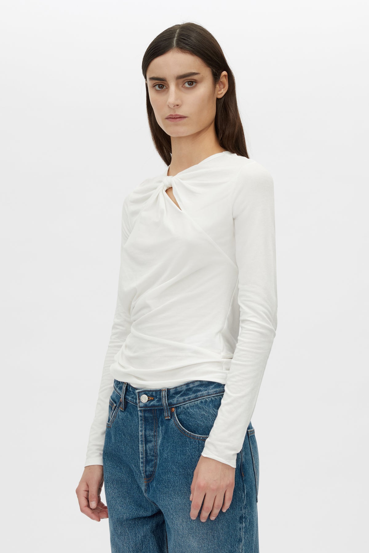 Felton Knot Long Sleeve Tee