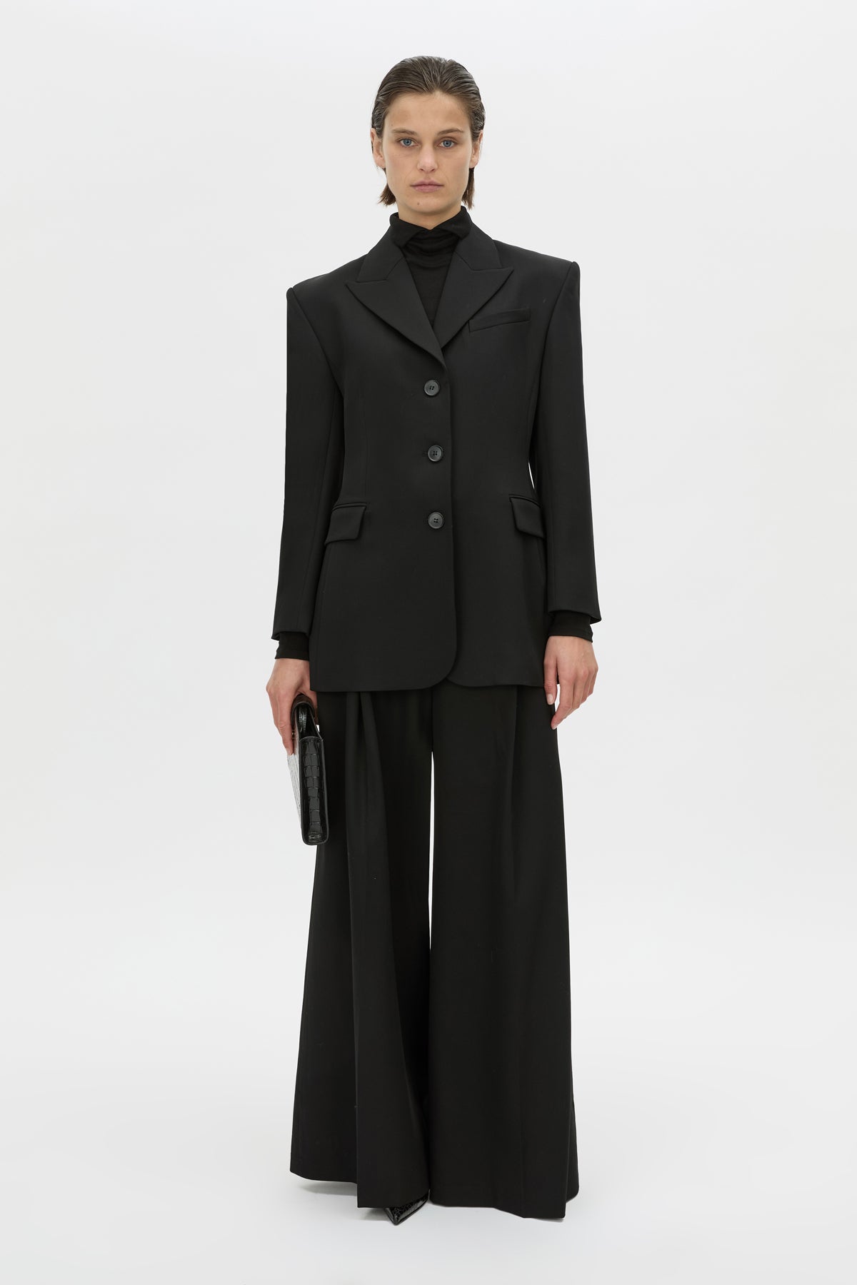 Front-styled view CAMILLA AND MARC Helix blazer in black.