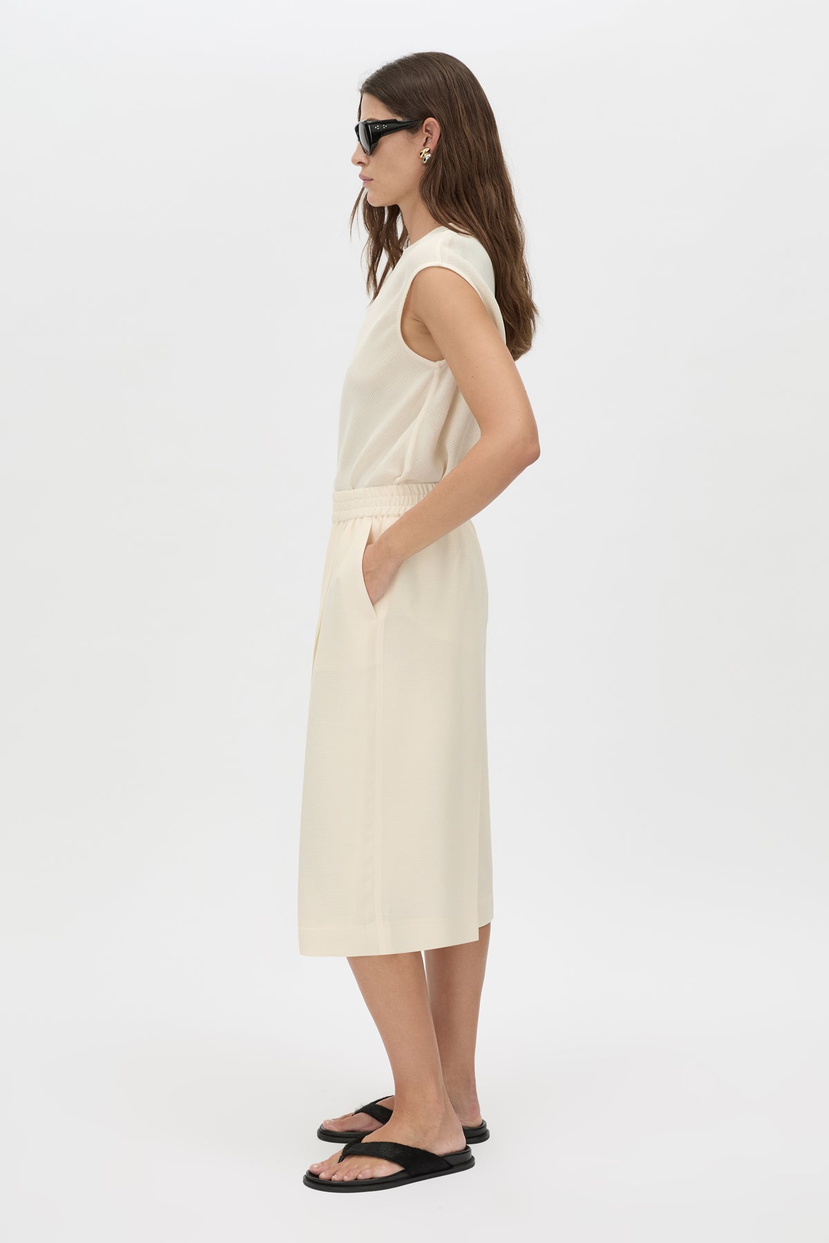 Kenya Bermuda Short - CAMILLA AND MARC Kenya relaxed Bermuda short in white with a gathered elasticated waistband and perm