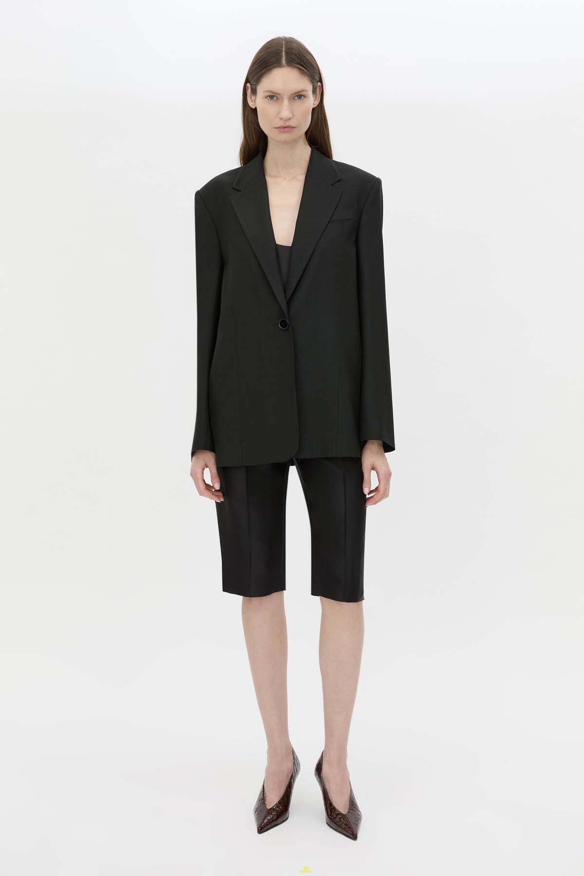 Front-styled view CAMILLA AND MARC relaxed Lawrence Soft Blazer in black with single‑breasted closure.