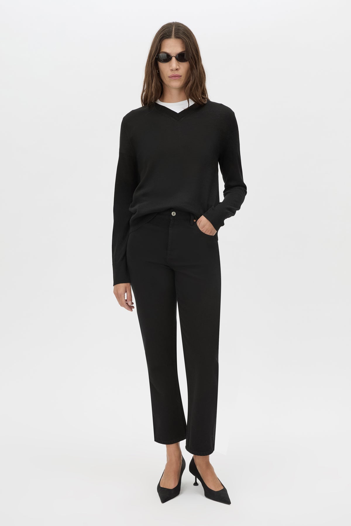 Front view CAMILLA AND MARC Leona Knit V Neck Sweater in Black with long sleeves and soft knit finish.