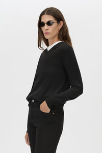 Leona Knit V Neck Sweater - CAMILLA AND MARC Leona long sleeve V neck sweater in black