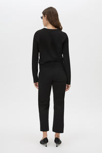 Leona Knit V Neck Sweater - CAMILLA AND MARC Leona long sleeve V neck sweater in black