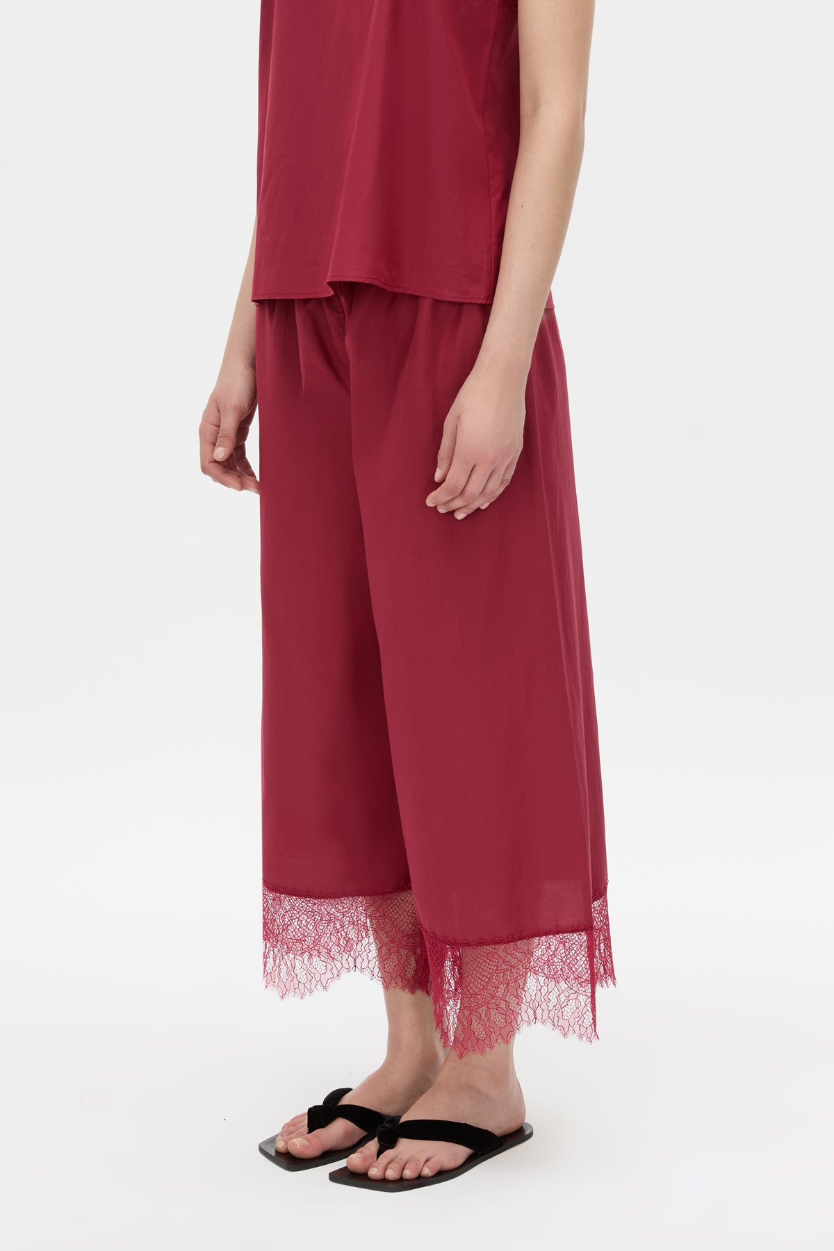 Lira Pant