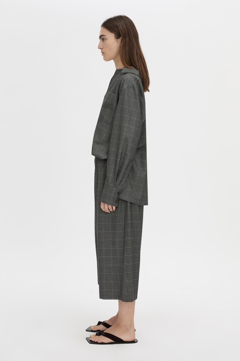 Side view CAMILLA AND MARC Lourdes check soft culotte in grey.