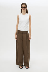 Front styled view CAMILLA AND MARC Magnolia Drill Pant in Elm Green, crafted from 100% cotton.