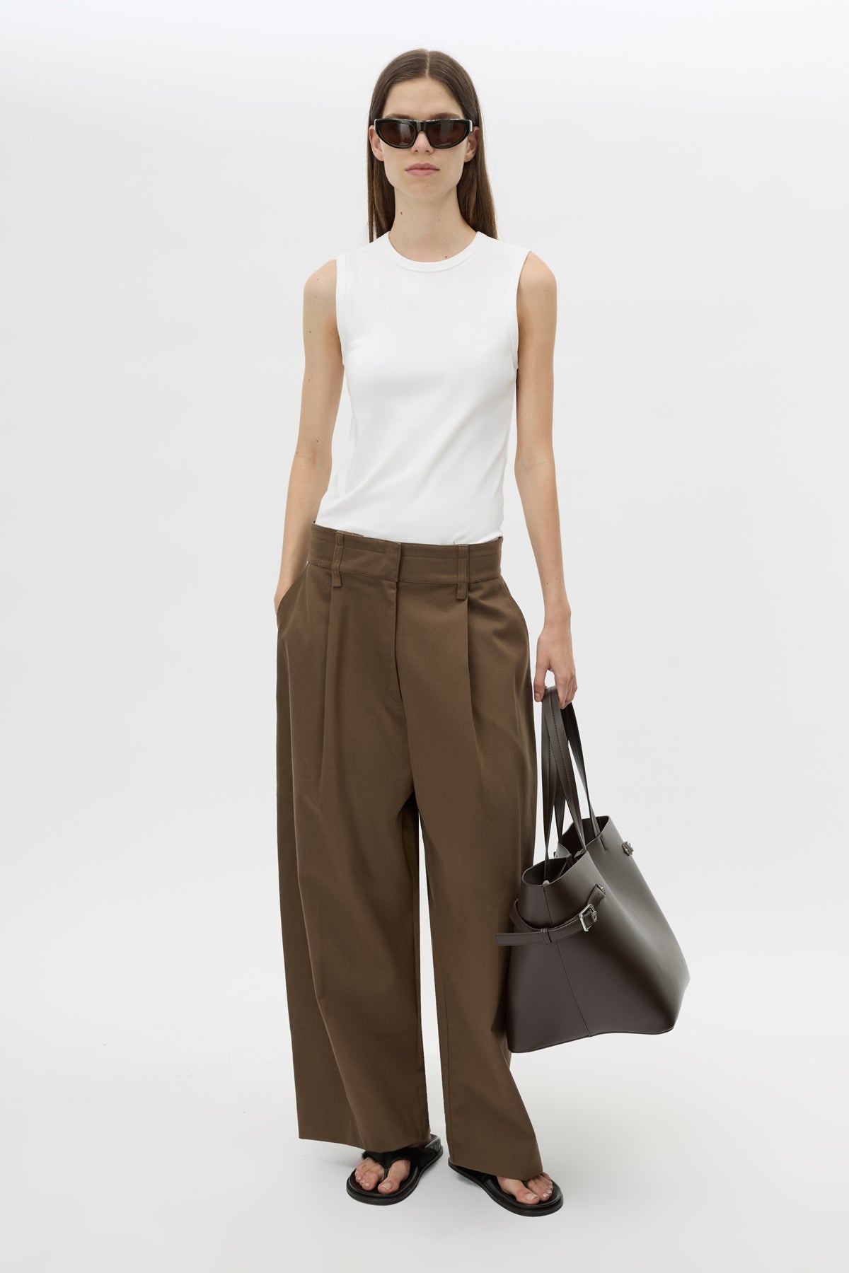 Front view CAMILLA AND MARC Magnolia Drill Pant in Elm Green, crafted from 100% cotton.