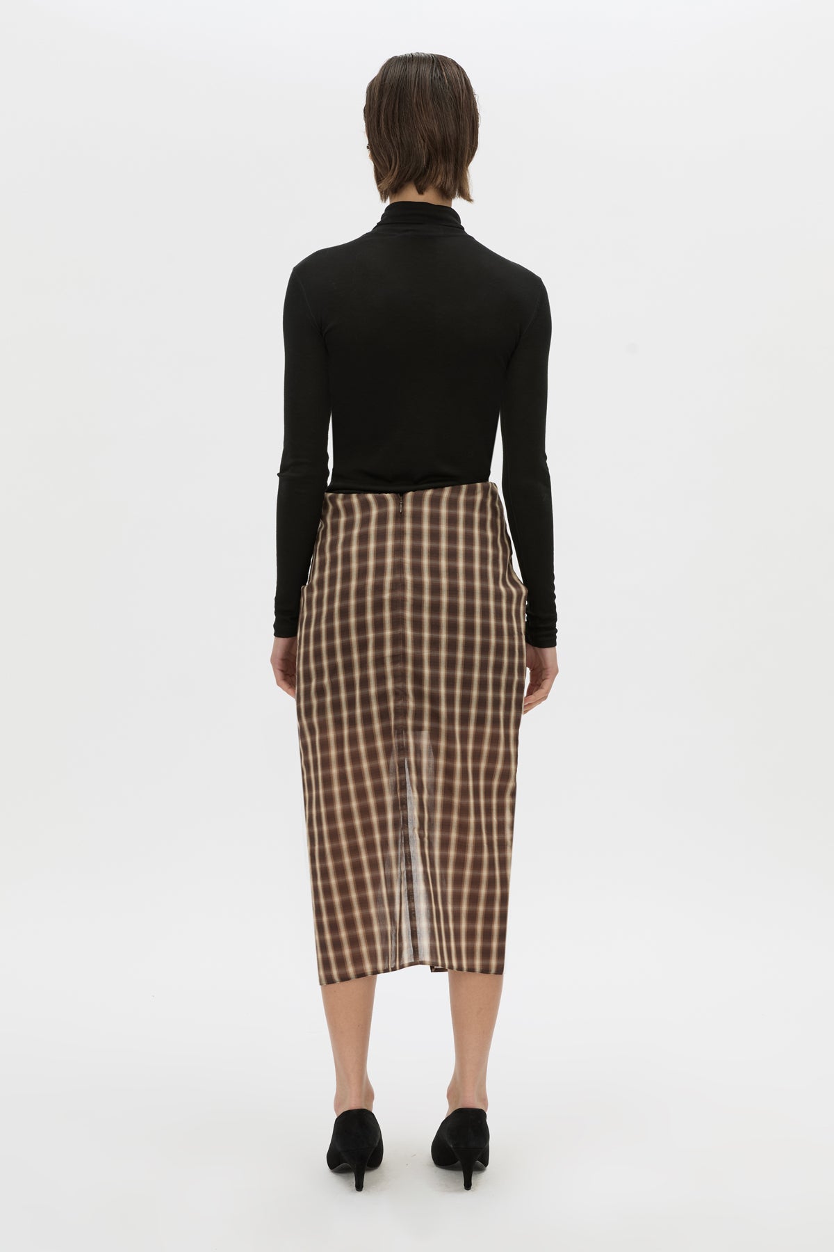 Back view CAMILLA AND MARC Mannix midi skirt in chocolate check.