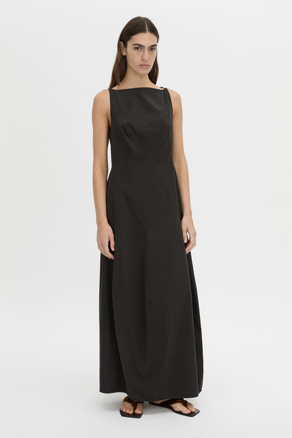 Front-styled view CAMILLA AND MARC Paulena Maxi Dress in black with cocoon shaping and a straight neckline.