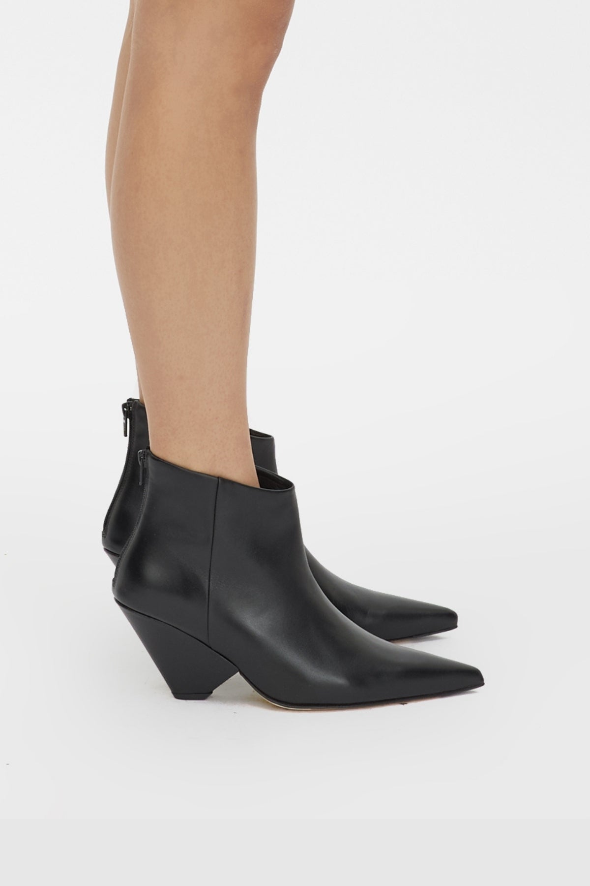 Side view CAMILLA AND MARC Rhys Boot in Black on foot.