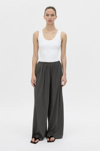 Front-styled view CAMILLA AND MARC Senae Lightweight Lounge Pant in charcoal grey.