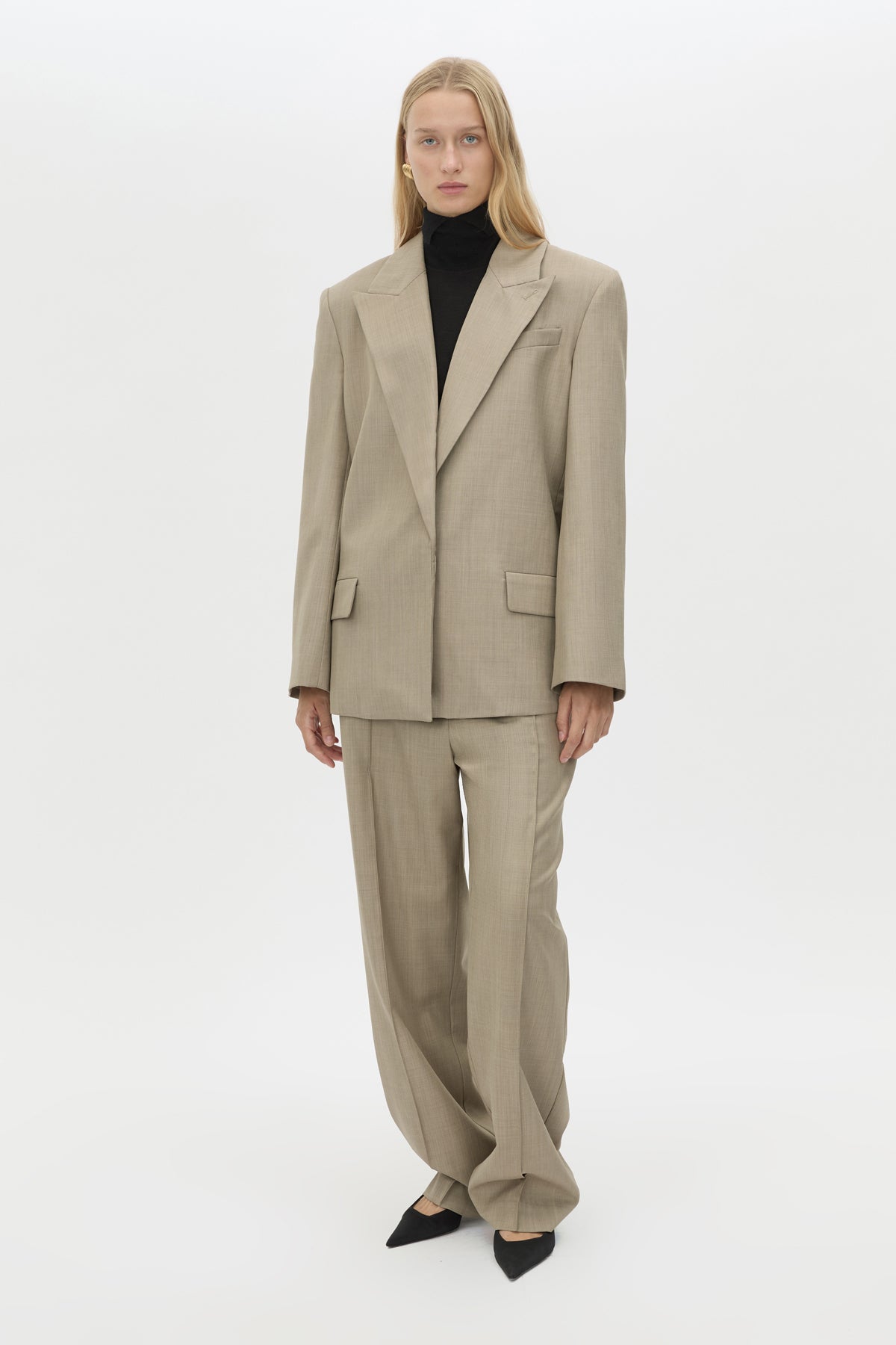 Front view CAMILLA AND MARC Seri Blazer in Stone Marle with contrast felt undercollar.