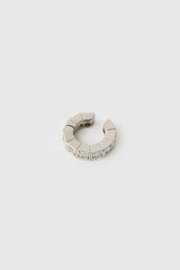 Three-quarter view CAMILLA AND MARC Sloane Ear Cuff in Silver rhodium plating.
