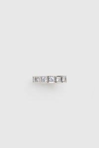 Side view CAMILLA AND MARC Sloane Ring in worn‑look silver finished with cubic zirconia stones.