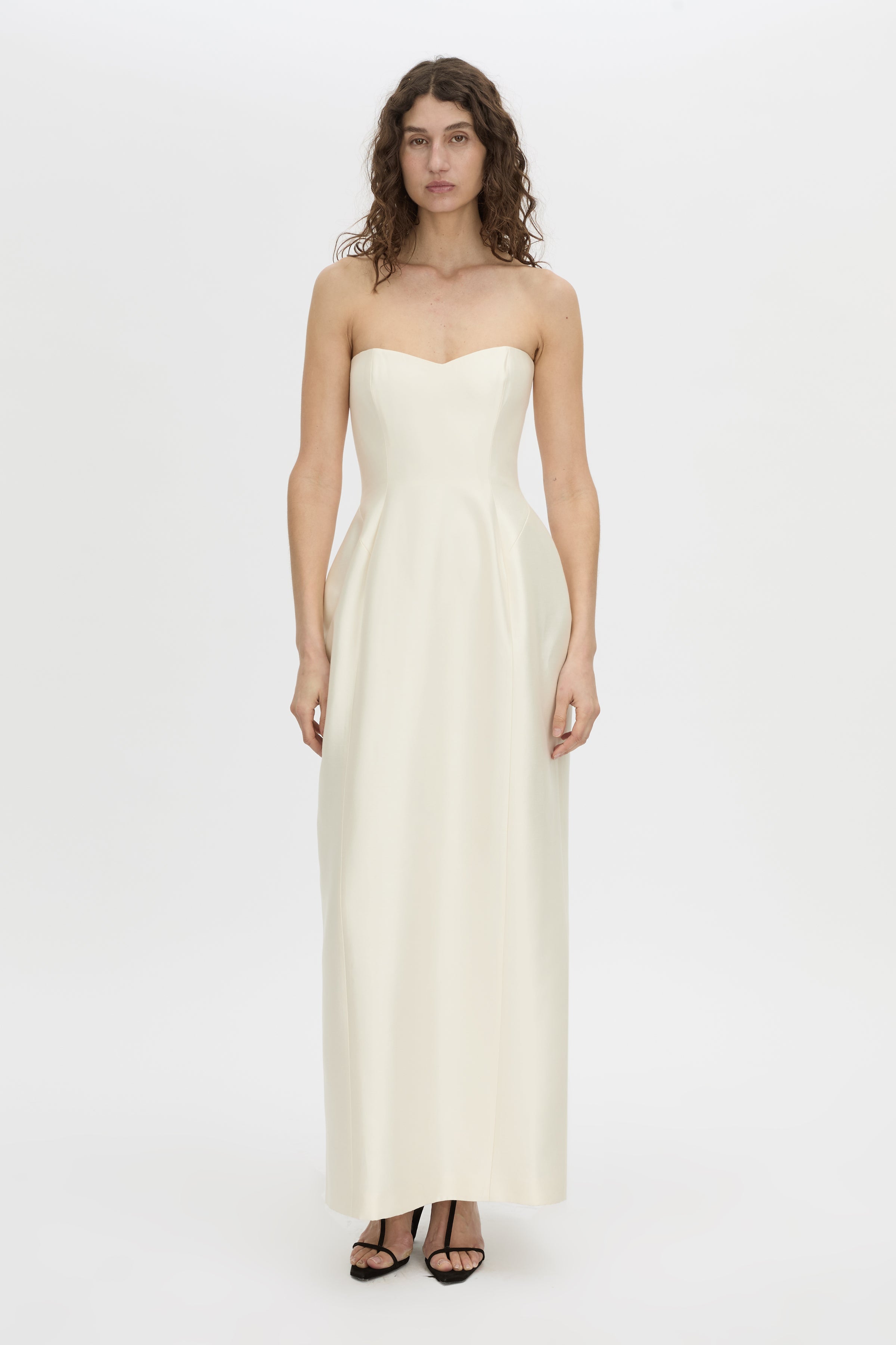 Front view CAMILLA AND MARC strapless Sona Maxi Dress in cream with structured internal bodice.