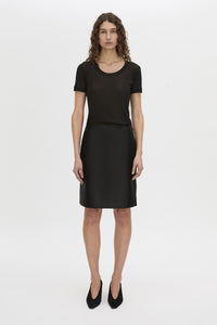 Front view CAMILLA AND MARC Sona Pencil Skirt in black with knee‑length hem.