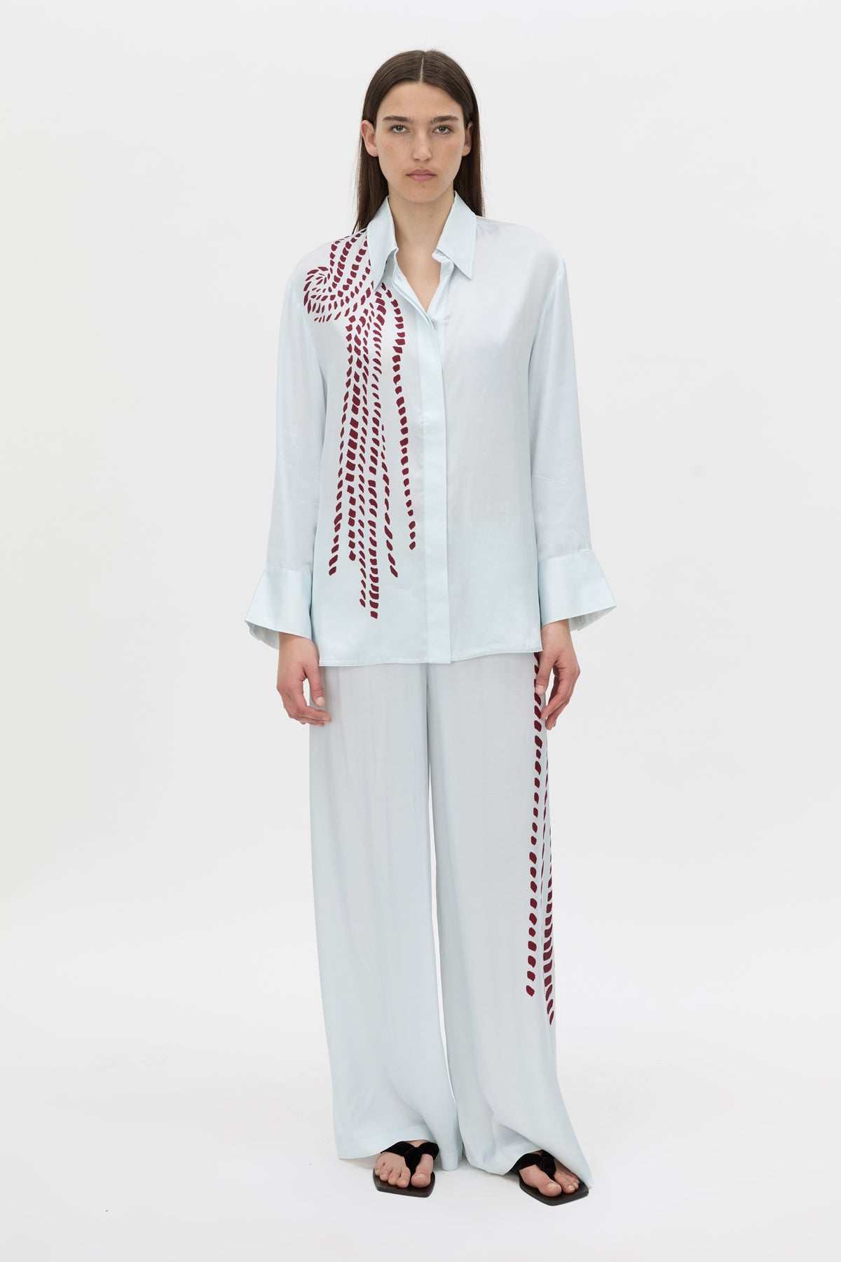 Front view CAMILLA AND MARC Suri Wide-Leg Pant in blue suri print with mid‑rise fit.