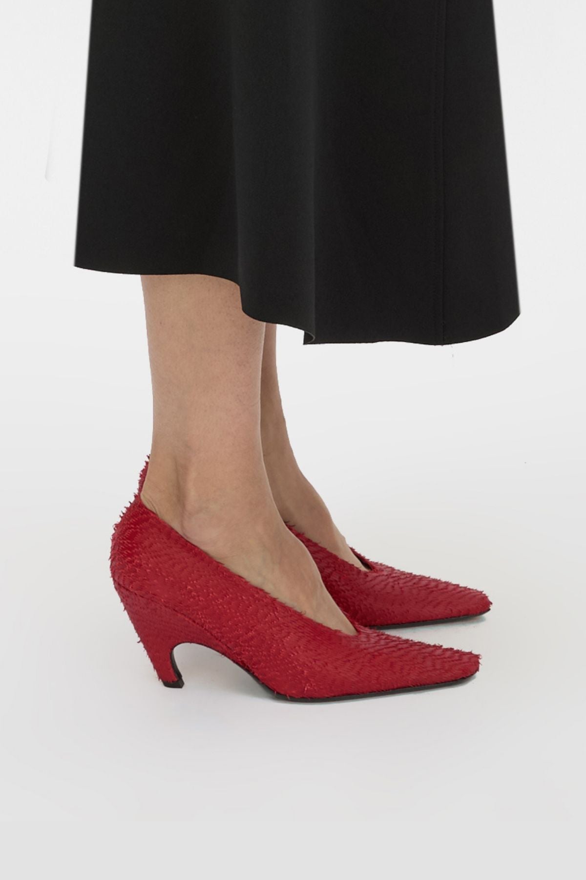 Wave Textured Pump