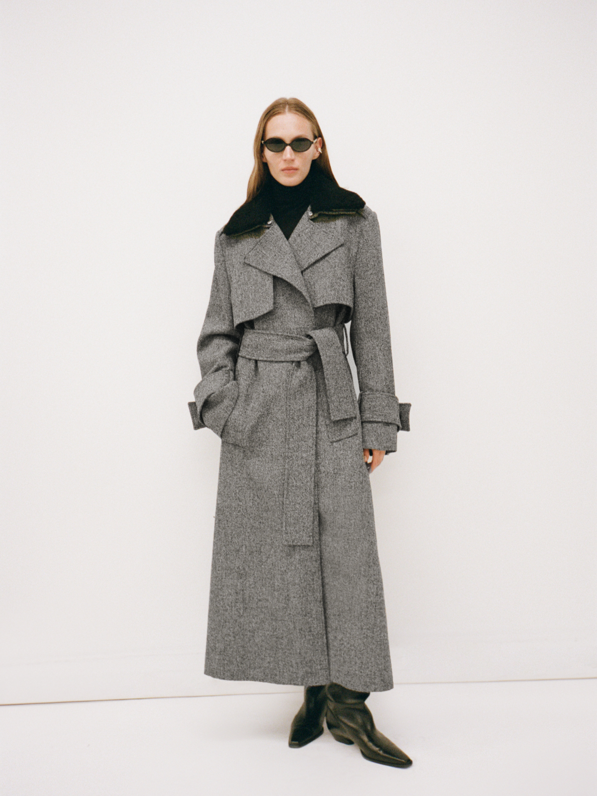 Camilla and Marc PF26 Cinder_Coat